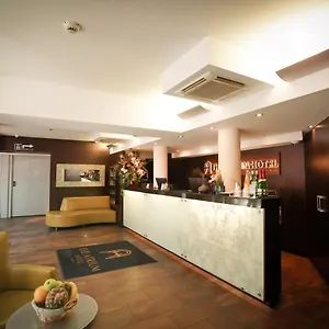 The Atrium **** Φραγκφούρτη